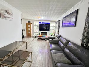 Photo 15- click for photo gallery